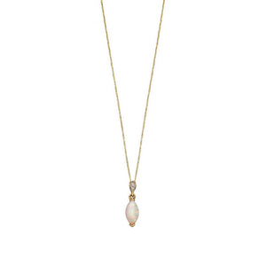 9ct Yellow Gold Pendant with Opal and Diamonds with Chain